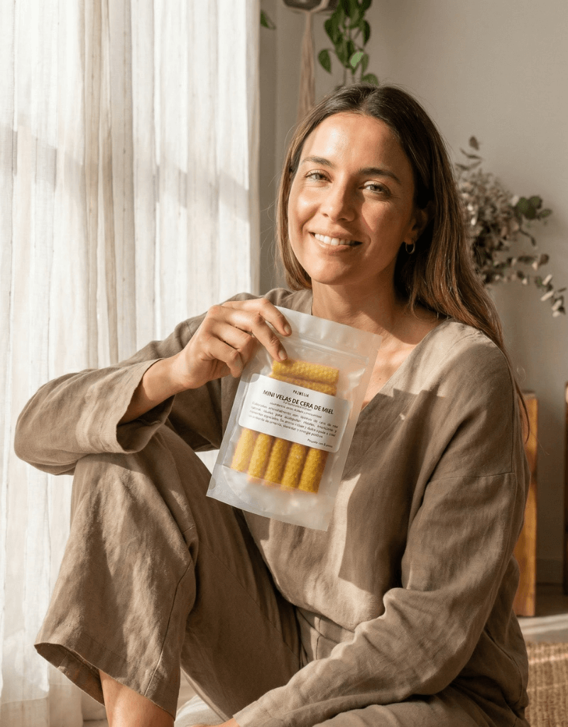 Vela de Cera de Abeja Pura — Sin Parafina, Aroma Natural a Miel